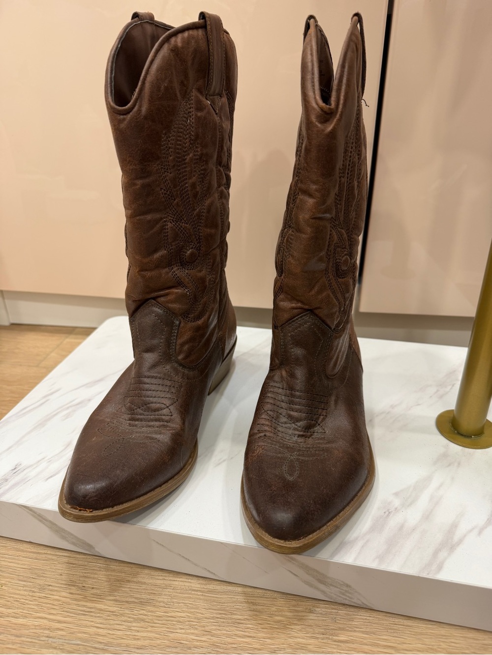 American Eagle Outfitters Brown Leather Western Cowboy Boots